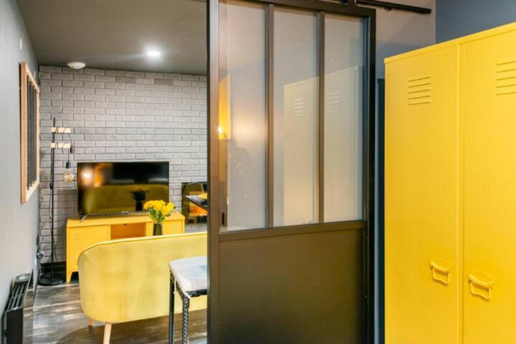 Black & Y'Hello T2 : Wifi/Parking/ 5' Centre-Ville Angoulême Exterior foto