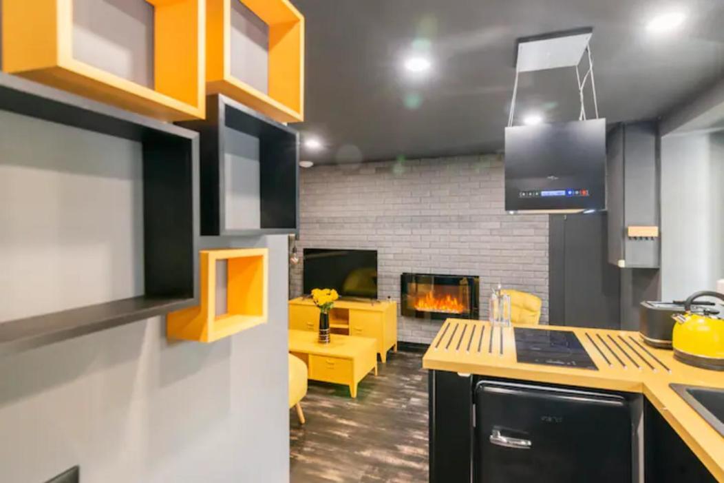 Black & Y'Hello T2 : Wifi/Parking/ 5' Centre-Ville Angoulême Exterior foto